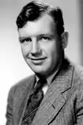 Porträtt av Andy Devine