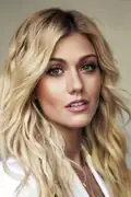 Porträtt av Katherine McNamara