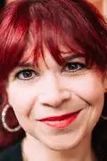 Porträtt av Debbie Chazen