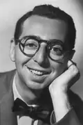 Porträtt av Arnold Stang