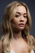 Porträtt av Rita Ora