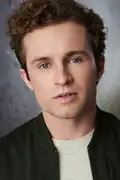 Porträtt av Sean Giambrone