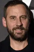 Porträtt av Fred Testot