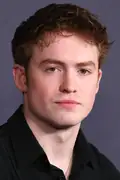 Porträtt av Kit Connor