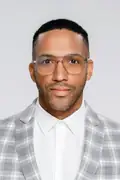 Porträtt av Cesár Sampson