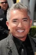 Porträtt av Cesar Millan
