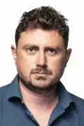 Porträtt av Ersin Kiris