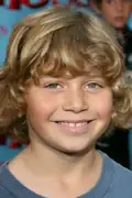 Porträtt av Shane Baumel