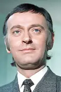 Porträtt av Barrie Ingham