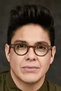 Porträtt av George Salazar