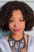 Porträtt av Ameerah Falzon-Ojo