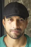 Porträtt av Deepak Dobriyal
