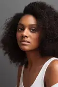 Porträtt av Shailyn Pierre-Dixon