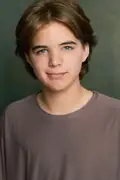 Porträtt av Luke Lowe