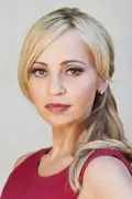 Porträtt av Tara Strong
