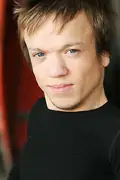 Porträtt av Mikey Post