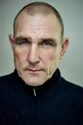Porträtt av Vinnie Jones