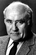 Porträtt av Ed Asner