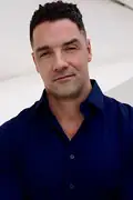 Porträtt av Joseph Izzo