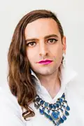 Porträtt av Jacob Tobia