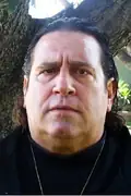 Porträtt av Tony Longo