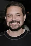 Porträtt av Will Friedle