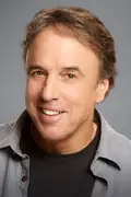 Porträtt av Kevin Nealon