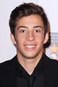 Porträtt av Jimmy Bennett