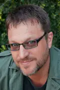 Porträtt av Steve Blum