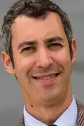 Porträtt av Paolo Kessisoglu