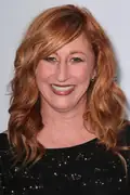 Porträtt av Vicki Lewis