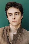 Porträtt av Corey Fogelmanis