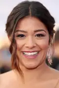Porträtt av Gina Rodriguez