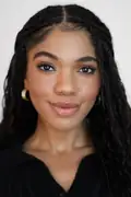 Porträtt av Teala Dunn