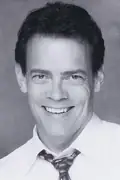Porträtt av Ron Pardo