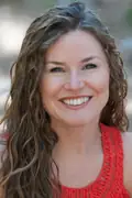 Porträtt av Emily Davis