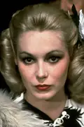 Porträtt av Cathy Moriarty
