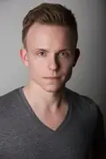 Porträtt av Adrian Petriw