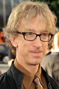 Porträtt av Andy Dick