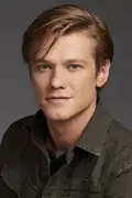 Porträtt av Lucas Till