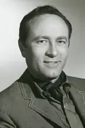 Porträtt av Howard Morris