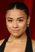 Porträtt av Ariana DeBose