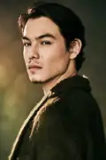 Porträtt av Ryan Potter