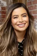 Porträtt av Miranda Cosgrove