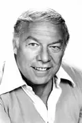 Porträtt av George Kennedy