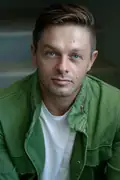 Porträtt av Steven Rooke