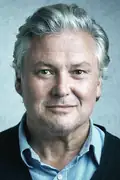 Porträtt av Conleth Hill