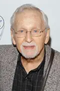 Porträtt av Alvin Epstein